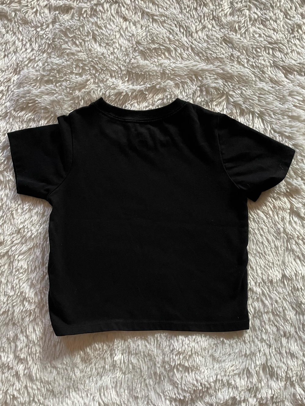 black tee - Picture 3 of 3